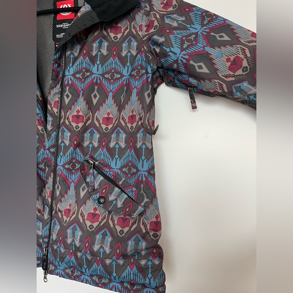 686 Women’s Authentic Paradise Insulated Snowboarding Jacket (Size M) - Picture 5 of 9